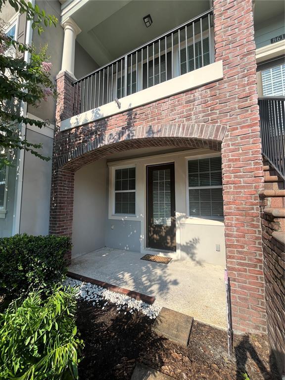 Building Photo - 861 Taramundi Dr