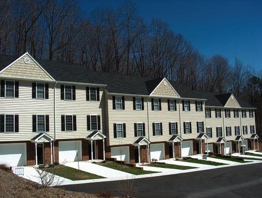 Crescentwood Townhomes Apartments Lynchburg, VA