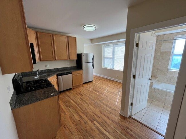 Foto del edificio - 4606 N Monticello Ave