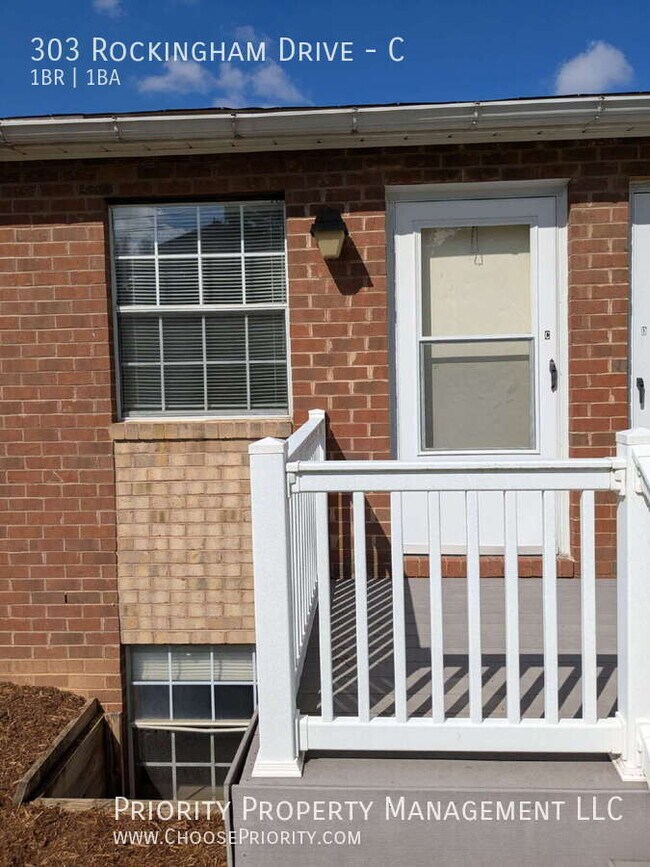 Building Photo - 303 Rockingham Dr
