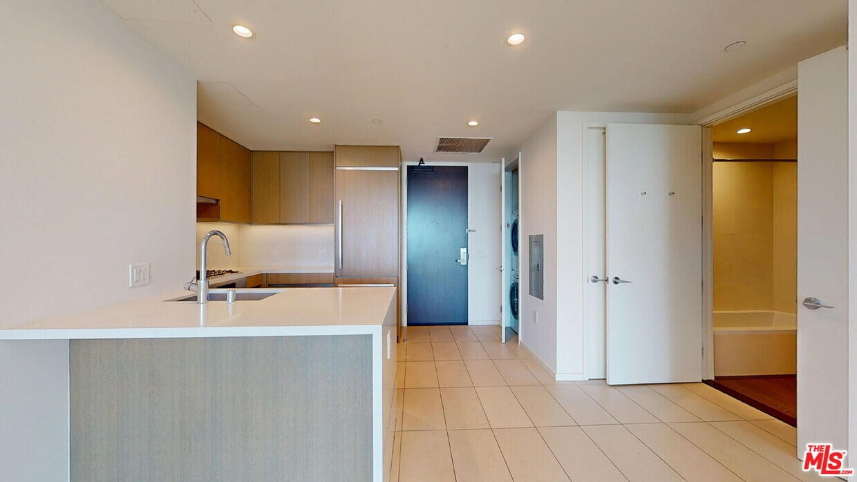 Foto principal - 889 Francisco St