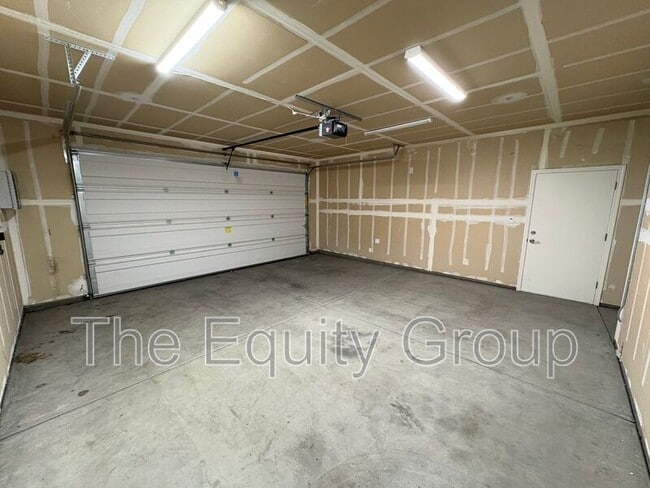 Foto del edificio - 2234 S Oakhurst Ct