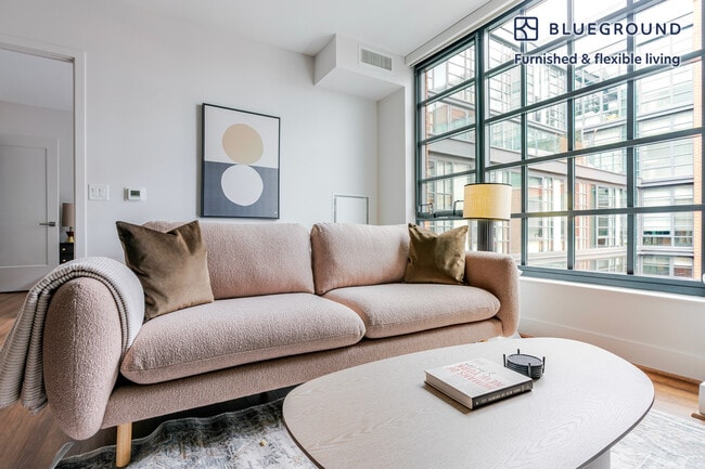 Building Photo - 770 Maine Ave SW