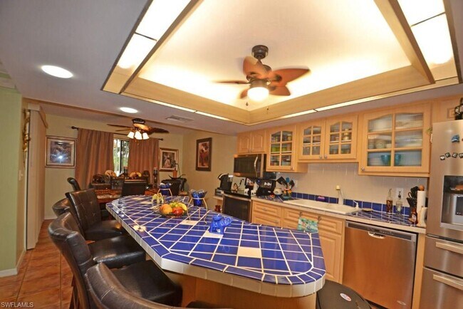 Foto del edificio - ***HACIENDA VILLAGE***FURNISHED SEASONAL***2 BEDS /2.5 BATHS***