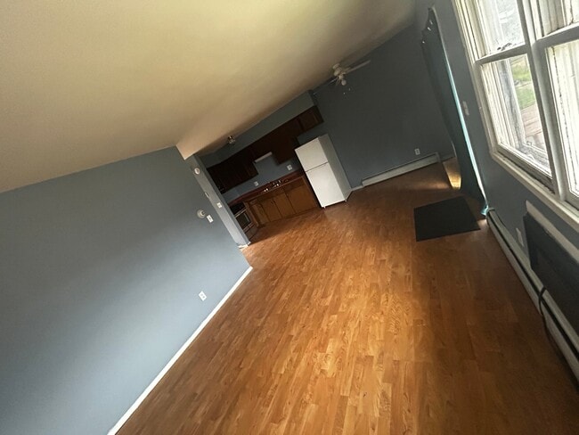 Building Photo - 3112 Prial Ave