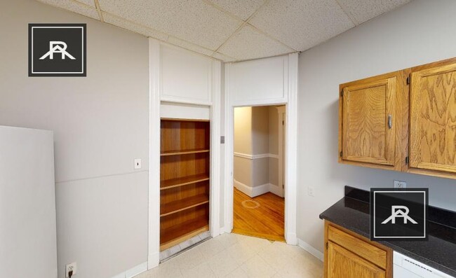 Building Photo - 3 bedroom in Cambridge MA 02139