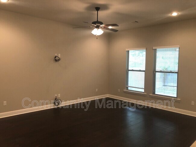 Building Photo - 6266 Tiger Trace Ave