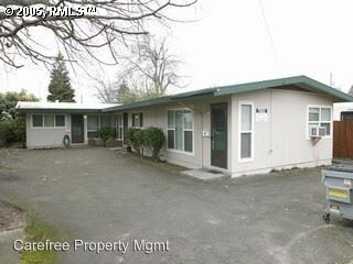 Primary Photo - 119-123 NE 60th Ave