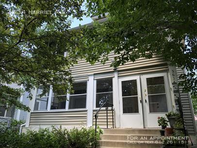 Foto principal - 3634 Harriet Ave