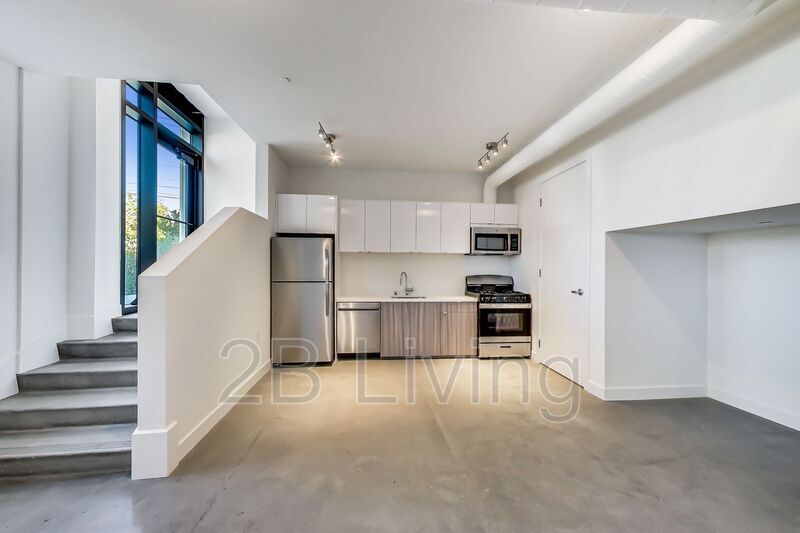 Primary Photo - 950 63rd St