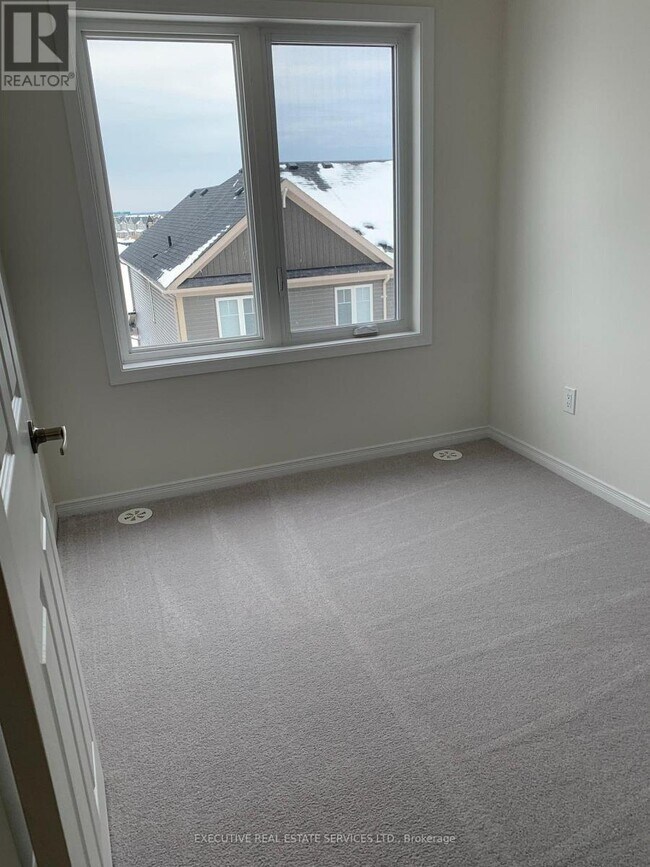 Building Photo - 99 Danzatore Path