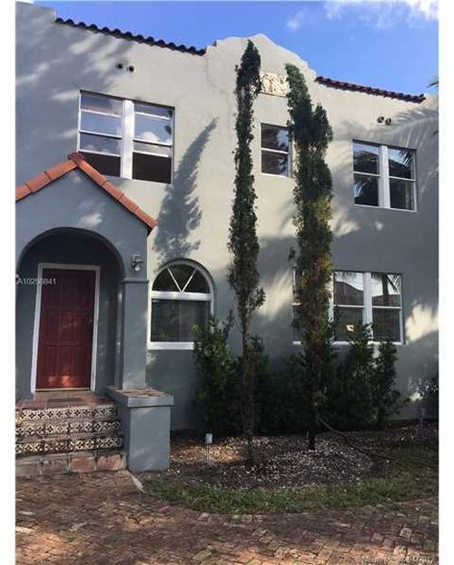 Primary Photo - 3480 Chase Ave