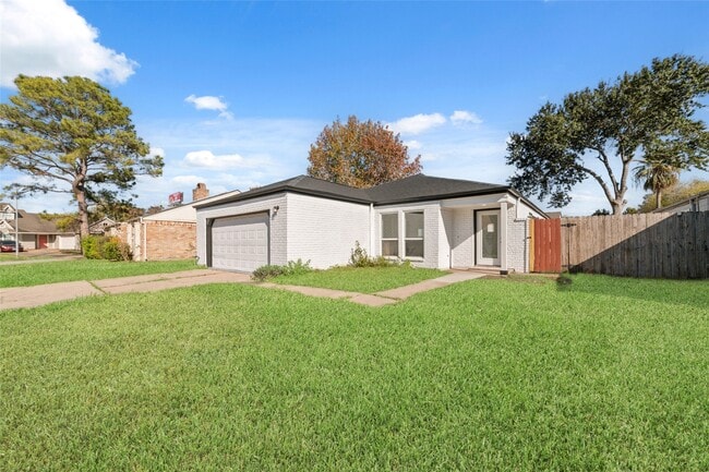 Foto del edificio - 2707 Ashford Trail Dr