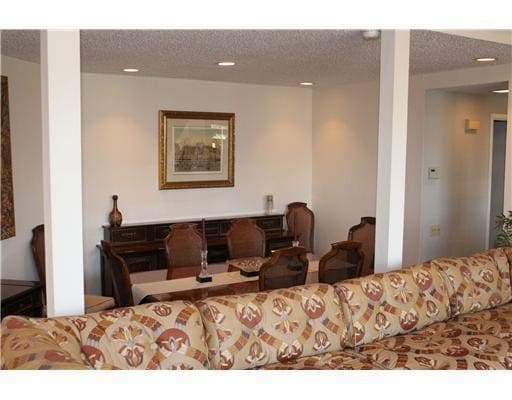 Building Photo - 428 Westgate Dr