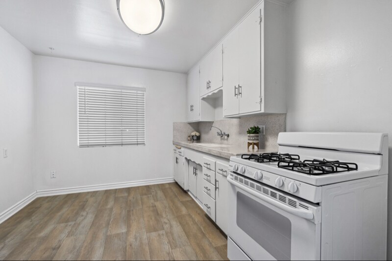 Foto del edificio - 330 Roosevelt St