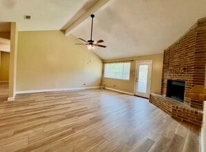 Building Photo - 17010 Sunview Ct