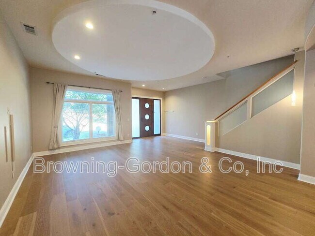 Foto del edificio - 2905 Parthenon Ave