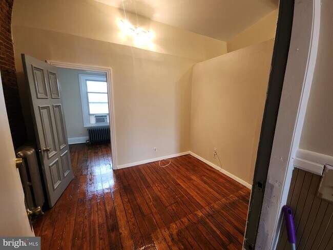 Foto del edificio - 2210 E York St