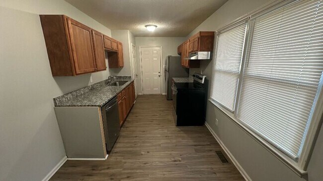 Foto del edificio - 4934 Potter Rd