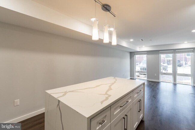 Foto del edificio - 749 N 20th St