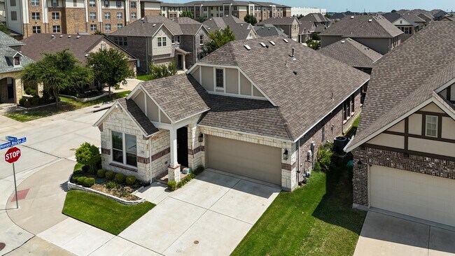 Foto del edificio - 2284 Bower Ln