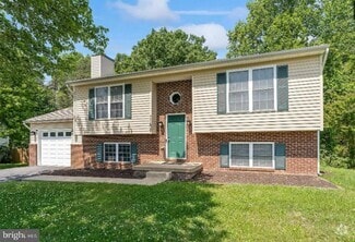 Building Photo - 11409 Woodland View Dr