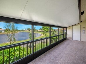 Building Photo - 13889 Royal Palm Ct
