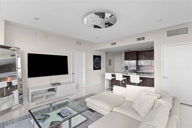 Foto del edificio - 3301 NE 1st Ave