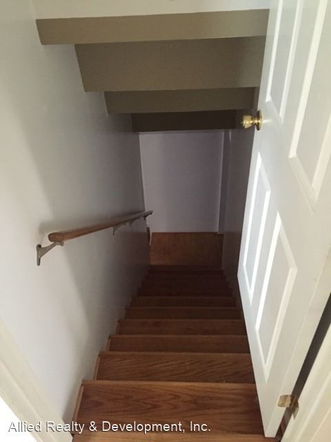 Foto del edificio - 4 br, 2 bath House - 16 Windsor Drive