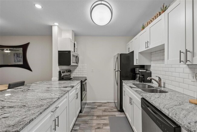 Foto del edificio - 3909 W Cleveland St