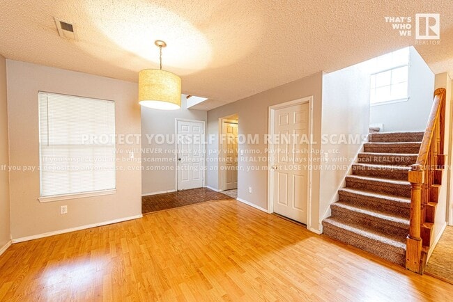 Building Photo - 1658 N Saddlehorn Ave