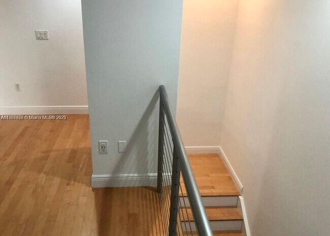 Foto del edificio - 1050 Brickell Ave