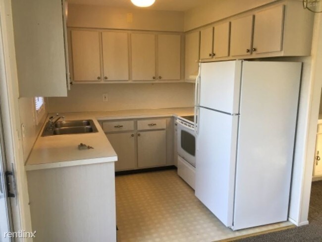 Building Photo - 2 br, 2 bath Condo - 9050 Saddlehorn Drive