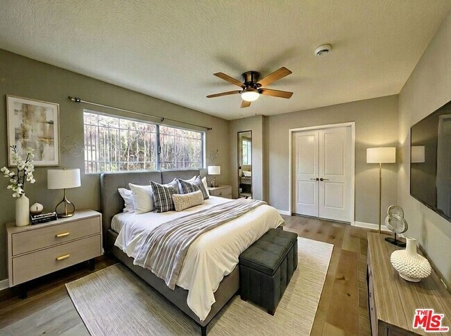 Foto del edificio - 533 W 75th St