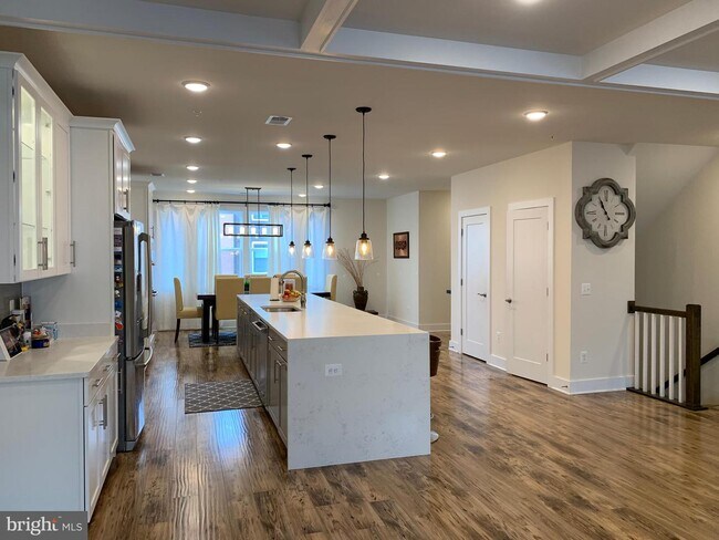 Building Photo - 20496 Milbridge Terrace