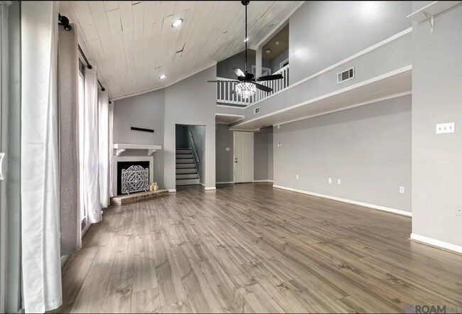 Foto del edificio - 9041 Alder Dr