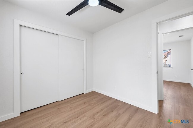 Foto del edificio - 2239 Hilltop Loop