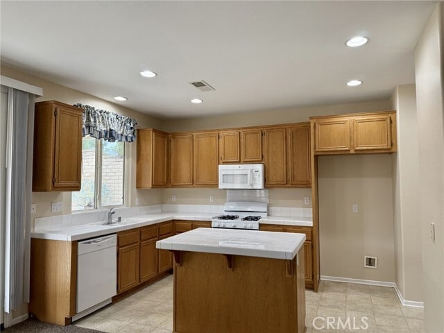 Building Photo - 241 Carner Ln