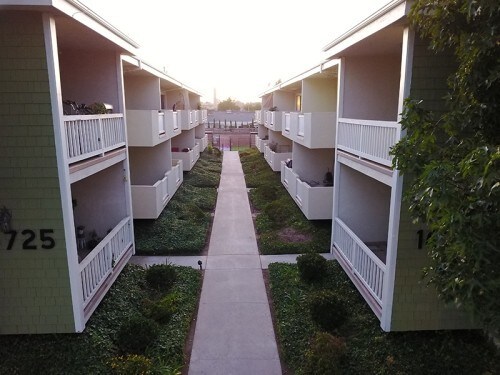 Foto del edificio - 16705 Yukon Ave