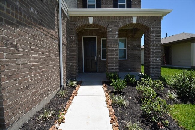 Building Photo - 20711 Westfield Grove Pl