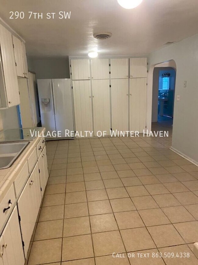 Building Photo - Looking for a place to call home?