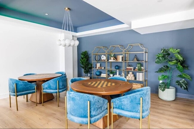 Foto del edificio - 1038 John F. Kennedy Blvd