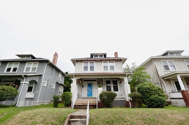 Photo - 2721 Garland Avenue House