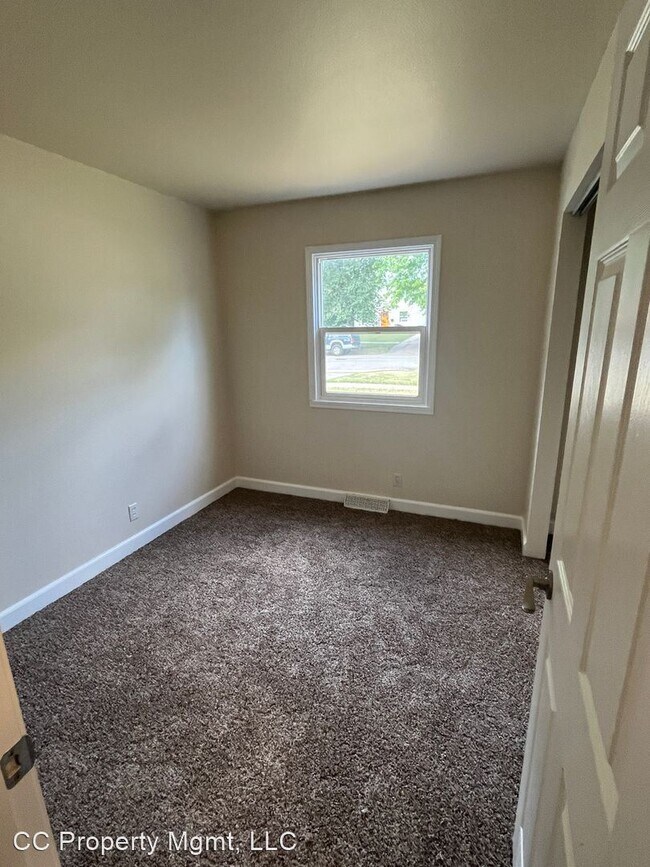 Foto del edificio - 3 br, 1 bath House - 2114 Ivy Ave