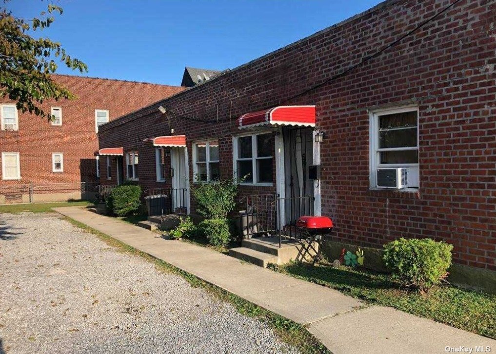 58 Morrell St, Hempstead, NY 11550 Room for Rent in Hempstead, NY