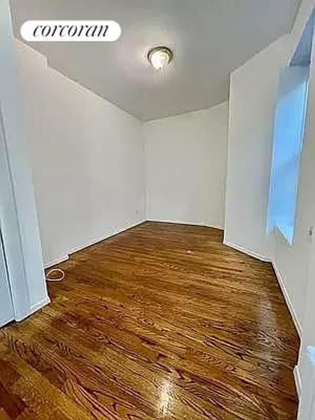 Building Photo - 503 E 73rd St
