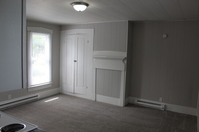 Foto del edificio - Cute Maintenace Free 1 BR in North Salem!