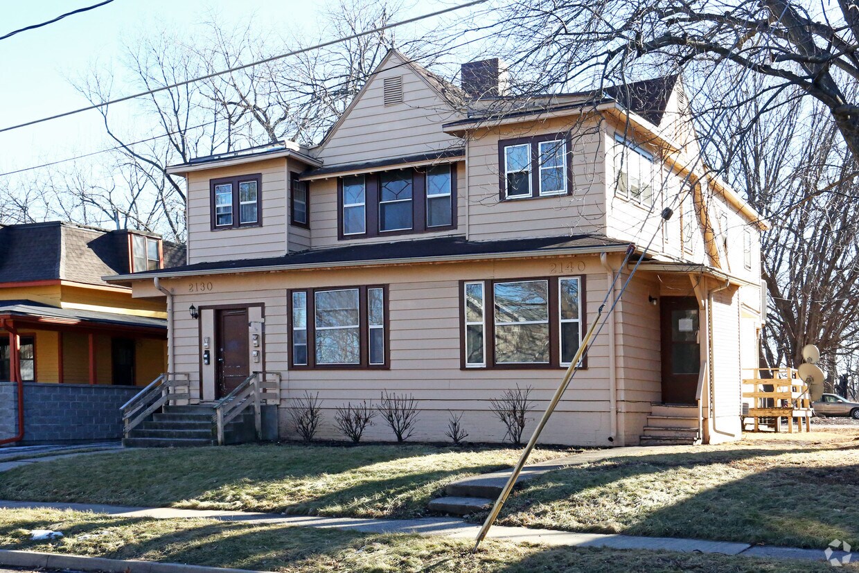 Primary Photo - 2130 Drake Park Ave