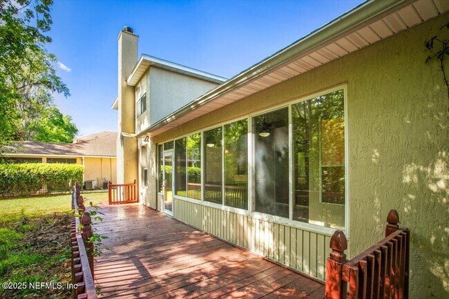 Foto del edificio - 8759 Harpers Glen Ct