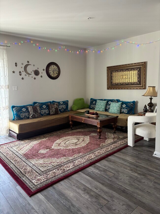 Foto del edificio - 2009 Thornbrook Way